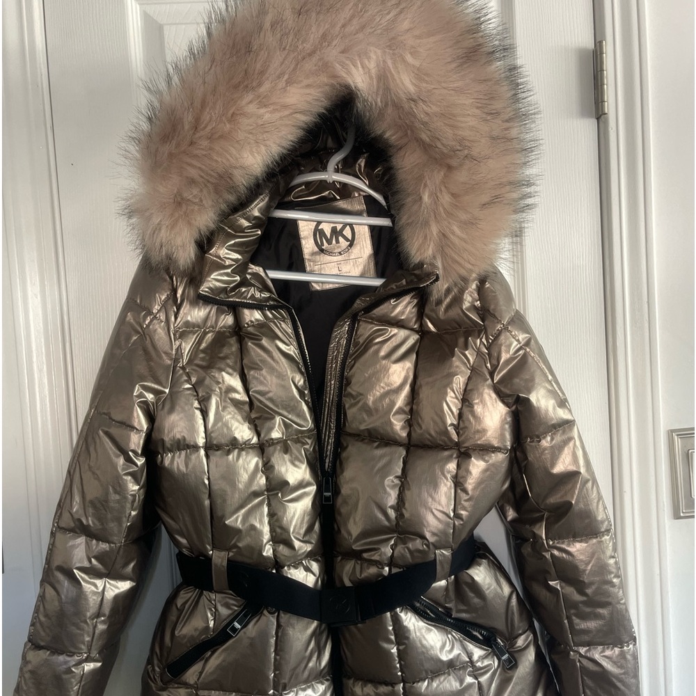I love this Jacket